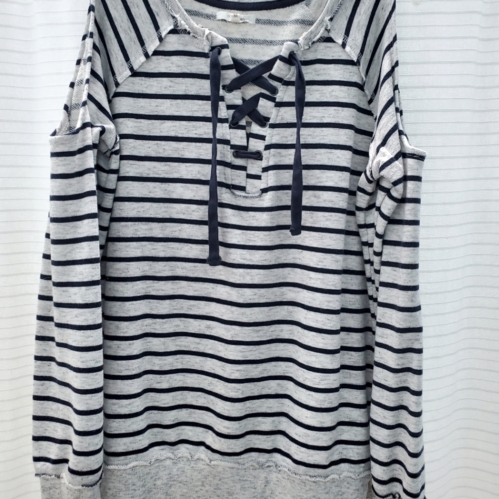 Maurices: med. open shoulder blue striped top, v-neck with blue lace tie
